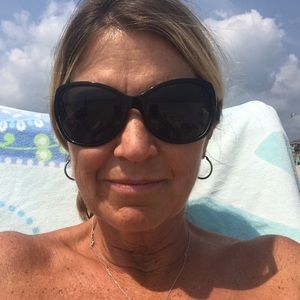 Meet your Posher, Mariaelena